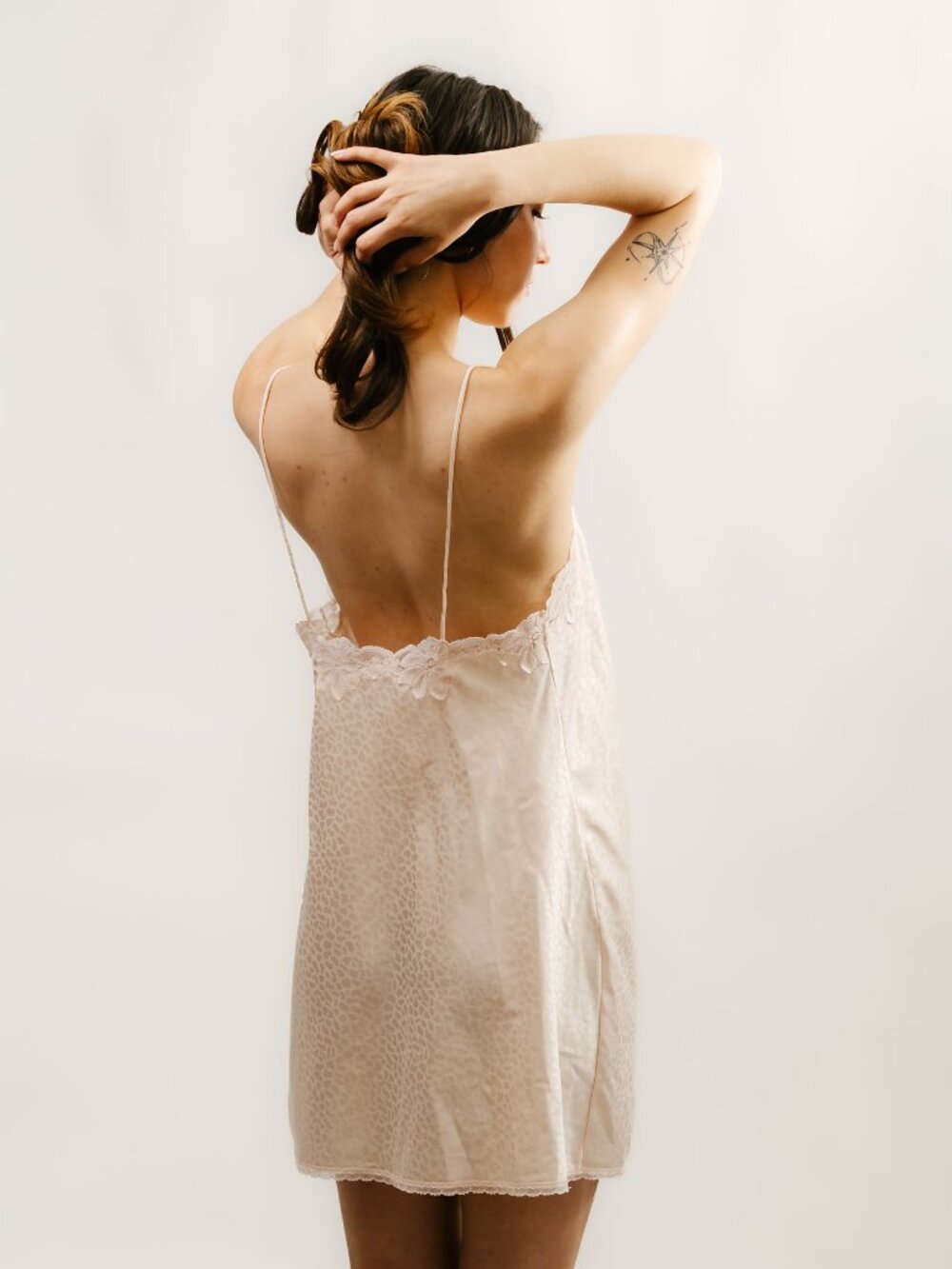 80s Slip Dress (M) medium white vintage mini leopard print lingerie chemise cute - Picture 3 of 6